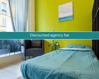 Stanza in appartamento di 87 m² a Milano