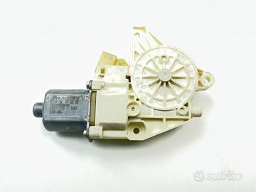 MOTORINO ALZAVETRO POSTERIORE DESTRA MERCEDES Clas