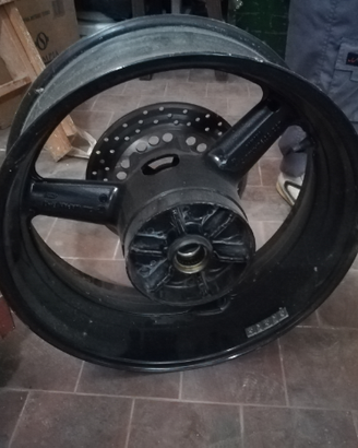 Yamaha R1 2000-2001 cerchio posteriore