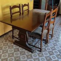 🍽️ Tavolo da salotto con 4 sedie – classico, 40€!