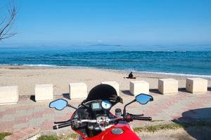 MOTO DUCATI