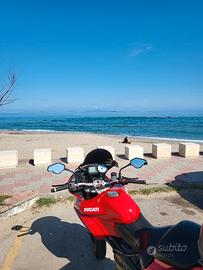 MOTO DUCATI