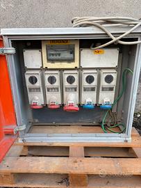 Quadro elettrico distribuzione da cantiere