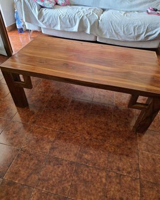 Tavolo in legno stile arte povera