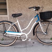 2 bici donna 26 con cestino pronte all'uso 