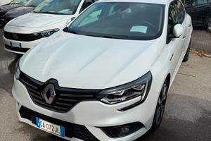 Renault Megane Mégane TCe 115 CV FAP Duel