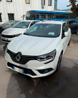 Renault Megane Mégane TCe 115 CV FAP Duel