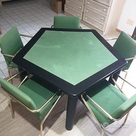 Set da gioco tavolo e sedie