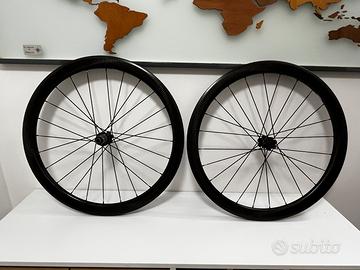 Ruote Mavic Cosmic Carbon pro ust disc