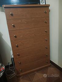 cassettiera  massiccia 7 cassetti 