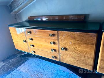 credenza da soggiorno anni '60 in legno e vetro