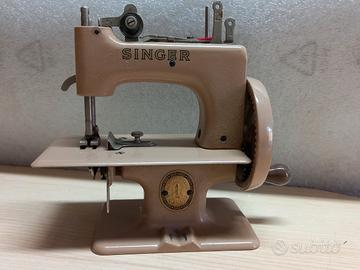 Macchine da cucire Singer
