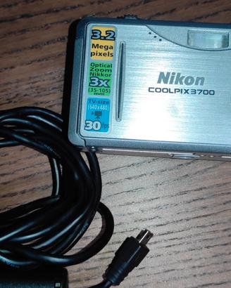 Nikon coolpix 3700