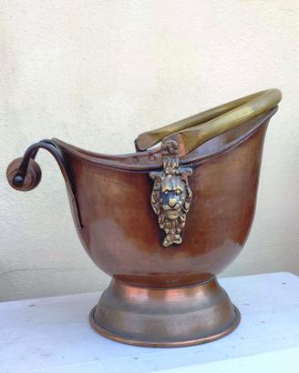 Secchio per carbone vintage in rame e ottone