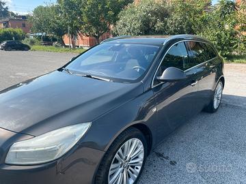 Opel Insignia Cosmo SW 2000 CDTI