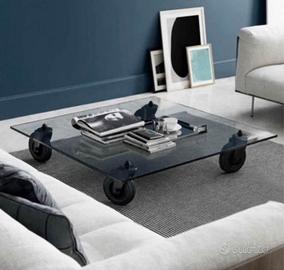 Gae Aulenti tavolo da fumo  modernariato nuovo