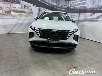 HYUNDAI Tucson 1.6 CRDI XLine FULL-LED NAVI