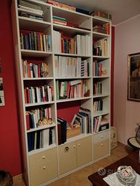 Libreria in legno artigianale 