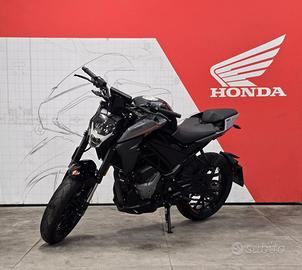 Cf Moto 300NK - 2023