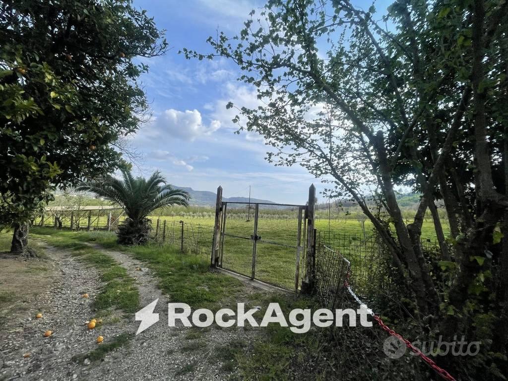 Terreno di 21569 m² a San Cipriano Picentino - Vista 2