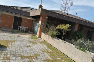 Immobile con terreno