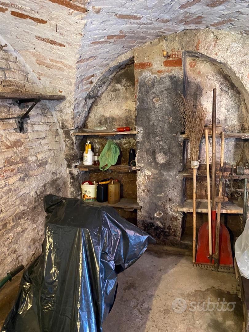 Fabbricato uso magazzino - Altro