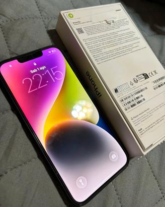 iPhone 16e