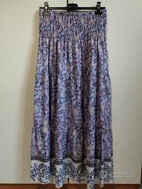 Gonna lunga lilla con i fiori