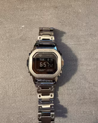 CASIO GMW-BZ5000D-1ER