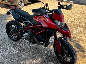 Ducati Hypermotard 950