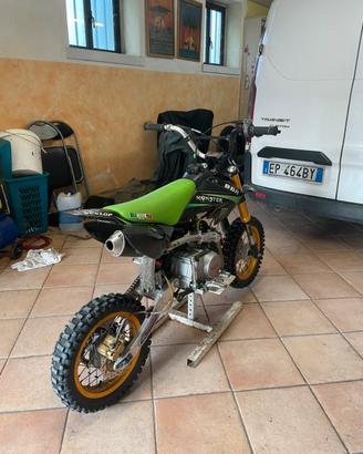 Pit bike preparata da pista 140