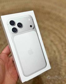 iPhoe 17 Pro Max 512GB Silver