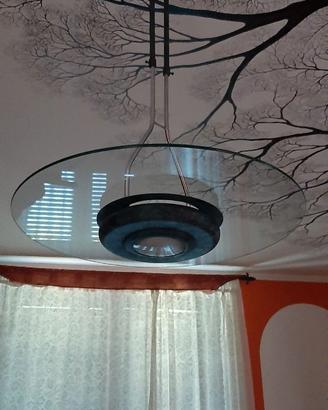 Lampadario di Design Minimal con aspetto Orbitale.
