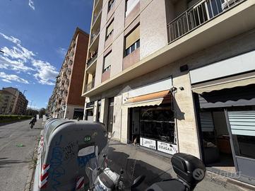 NEGOZIO A TORINO