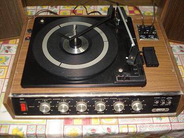 Stereorama 2000 De Luxe della Readr's Dige