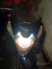 honda silver wing 400 