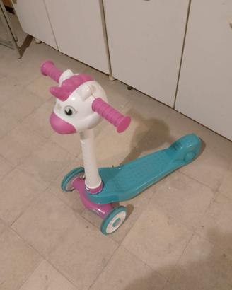 Monopattino per bambina 