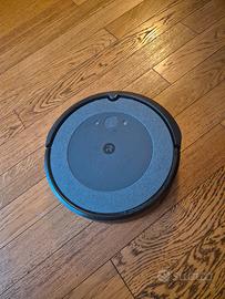 iRobot roomba i5 e zero sbatti