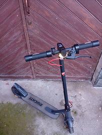 Monopattino elettrico Ducati