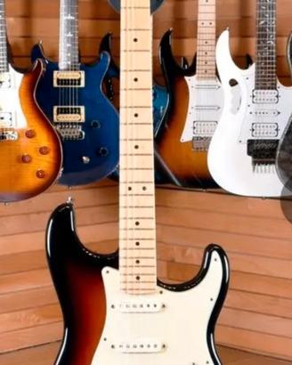 FENDER STRATOCASTER AMERICAN DELUXE PLUS