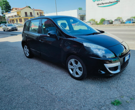 Renault Scenic xmod 1.5 diesel