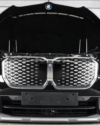 BMW X1 U11 MASKA Musata Proiettori Radiatori Parau