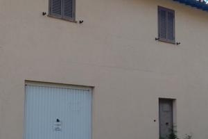 Fabbricato su due piani