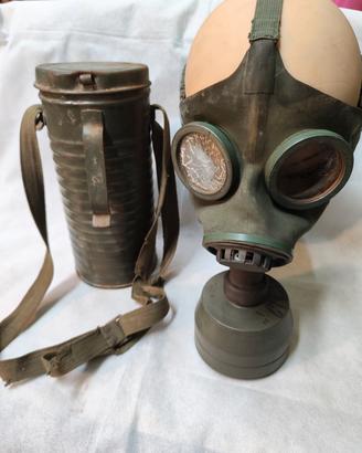 Maschera Anti gas WW 2 completa di custodia