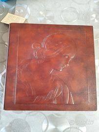 album in cuoio 