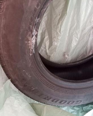 N.2pneumatici invernali Goodride sw608