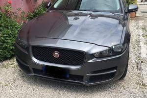 Jaguar XE ottim condizioni , motore nuovo 38000km