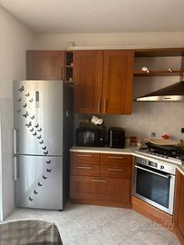 Cucina angokare Veneta Cucine con top in quarzite