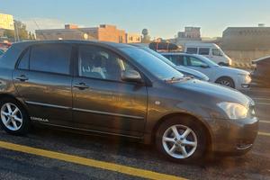 toyota corrolla 2004 diesel 2.0 d-4d