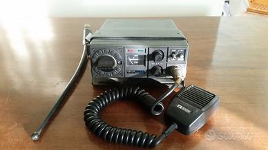 ICOM IC240 VHF FM radio ricetrasmittente VEICOLARE